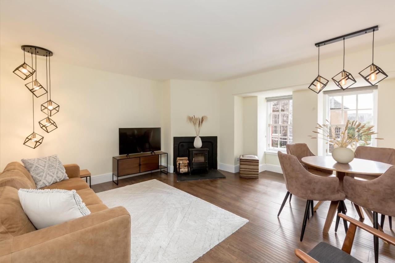 Апартаменты Guestready - Elegant 2Br Period Flat In Oldtown Эдинбург Экстерьер фото